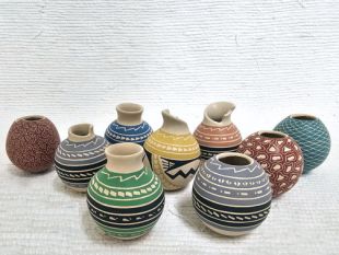 Mata Ortiz Handbuilt and Handpainted Pots