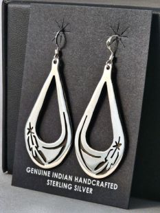 Native American Zuni Made Prayer Feather Earrings 