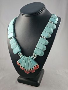 Vintage Native American Santo Domingo Made Turquoise Necklace 