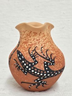 Native American Zuni Handbuilt and Handpainted Fluted Pot