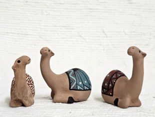 Animals--Mata Ortiz Handbuilt and Handpainted Camels