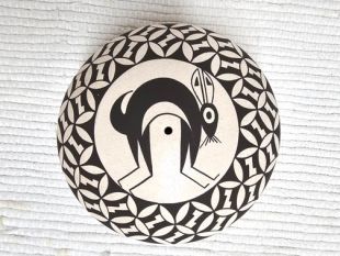 Native American Acoma Handbuilt and Handpainted Seed Pot