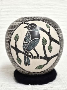 Mata Ortiz Handbuilt and Handetched Pot with Bird