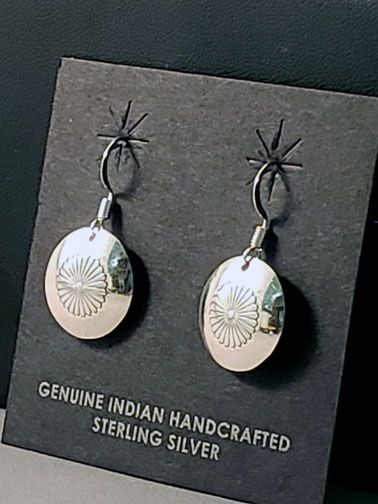 Vintage Authentic Native America Indian Jewelry Navajo Sterling Silver “Navajo Pearls” cheapest Dangle Earrings Southwestern Jewelry